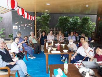 京都のグループホーム「えくせれんと聚楽第」笑顔あふれる行事や楽しいイベント